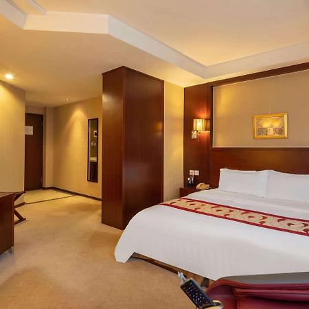 Ramada Shanghai Wujiaochang Kültér fotó