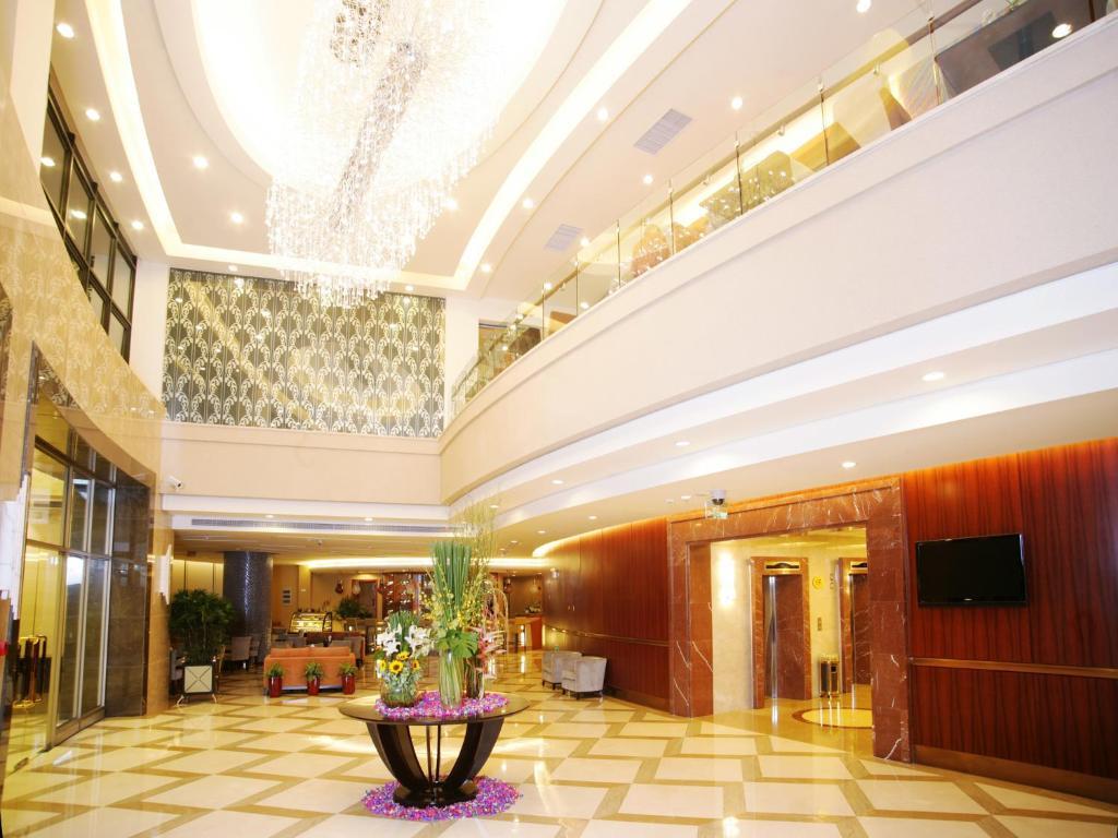 Ramada Shanghai Wujiaochang Beltér fotó