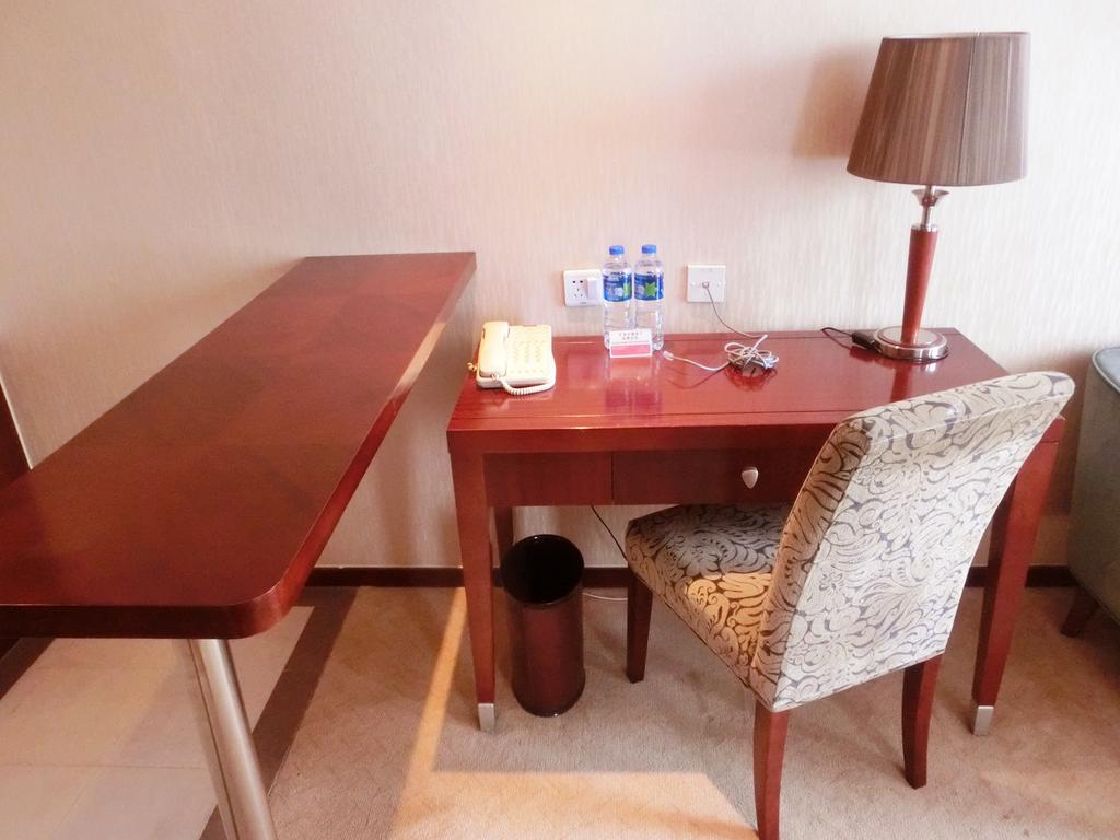 Ramada Shanghai Wujiaochang Szoba fotó